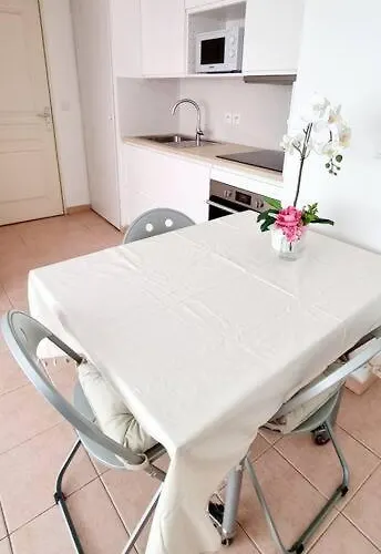 2 Pieces Appartement