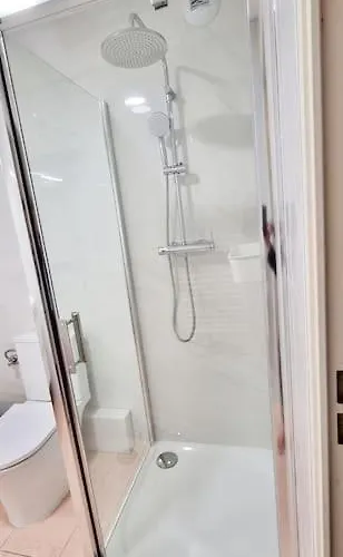 2 Pieces * مينتون